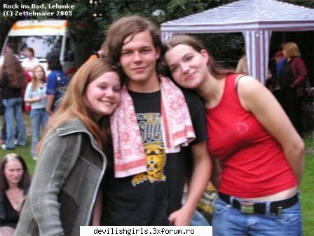 Georg - si georg este iubit de fete - Tokio hotel