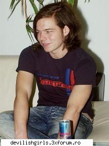 Georg - beau la energizante baietii astia - Tokio hotel