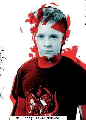 Gustav - pun si yo toate pozele care le gasesc aq cu gustav - Tokio hotel