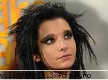 Poze cu Bill - e asa de dulce in poza asta...imi place cand e - Tokio hotel