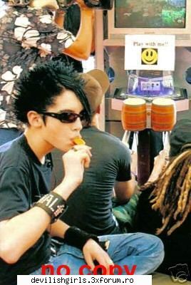 Poze cu Bill - mananc o inghetzata - Tokio hotel