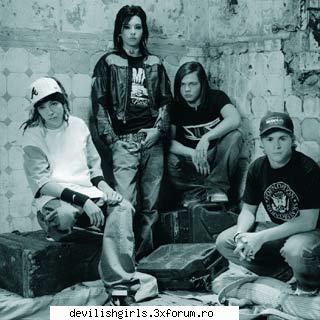 Poze cu toti - toti sunt dulci de tot - Tokio hotel