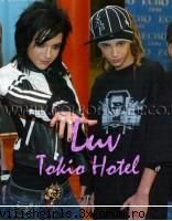 Poze cu toti - luv th(bill&tom) - Tokio hotel